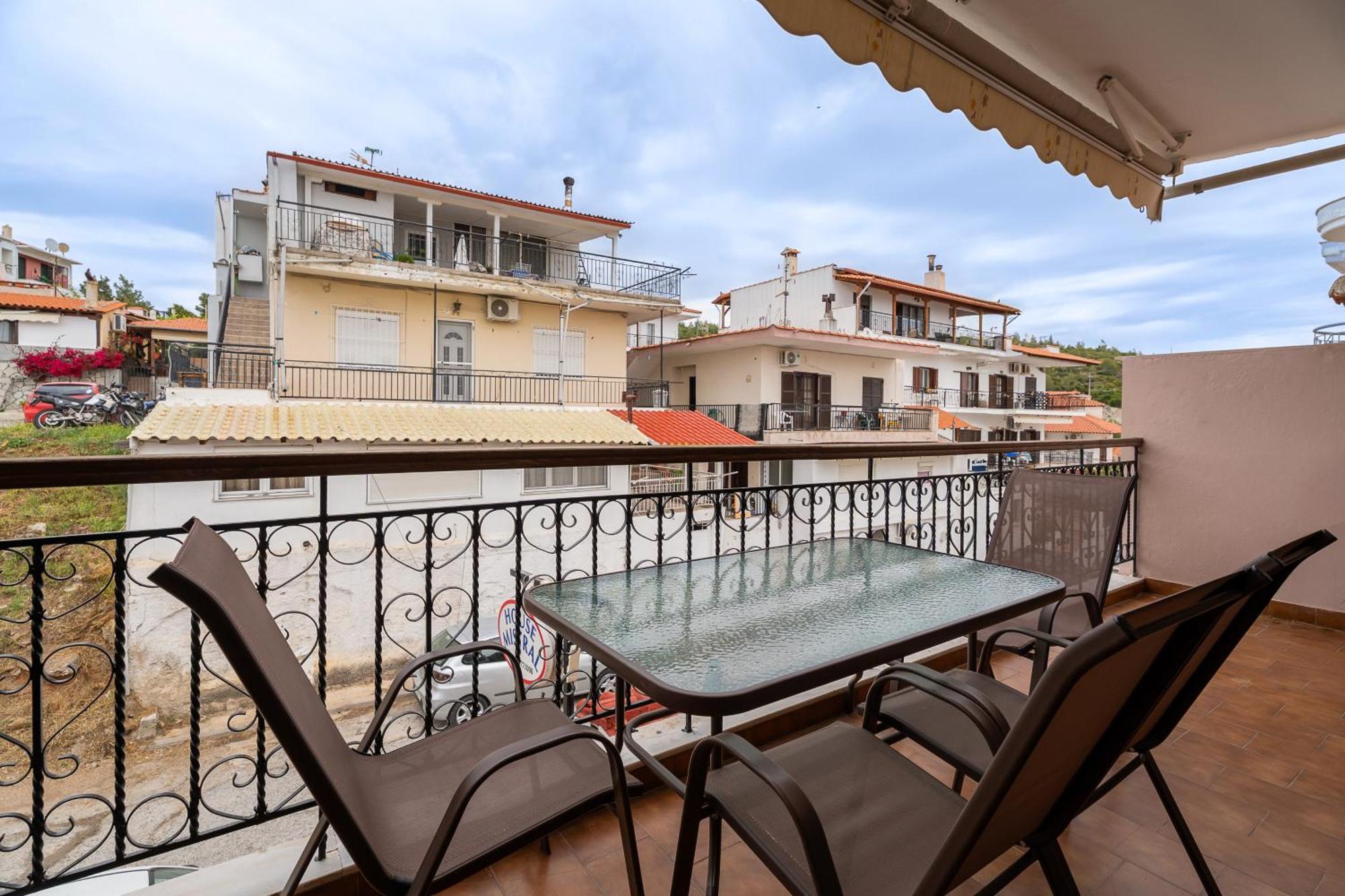 House Mistral Apartment